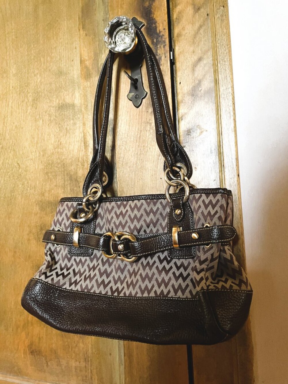 Genuine VTG Wilsons Leather Chocolate Gold Buckle Shoulder Bag Y2K Purse